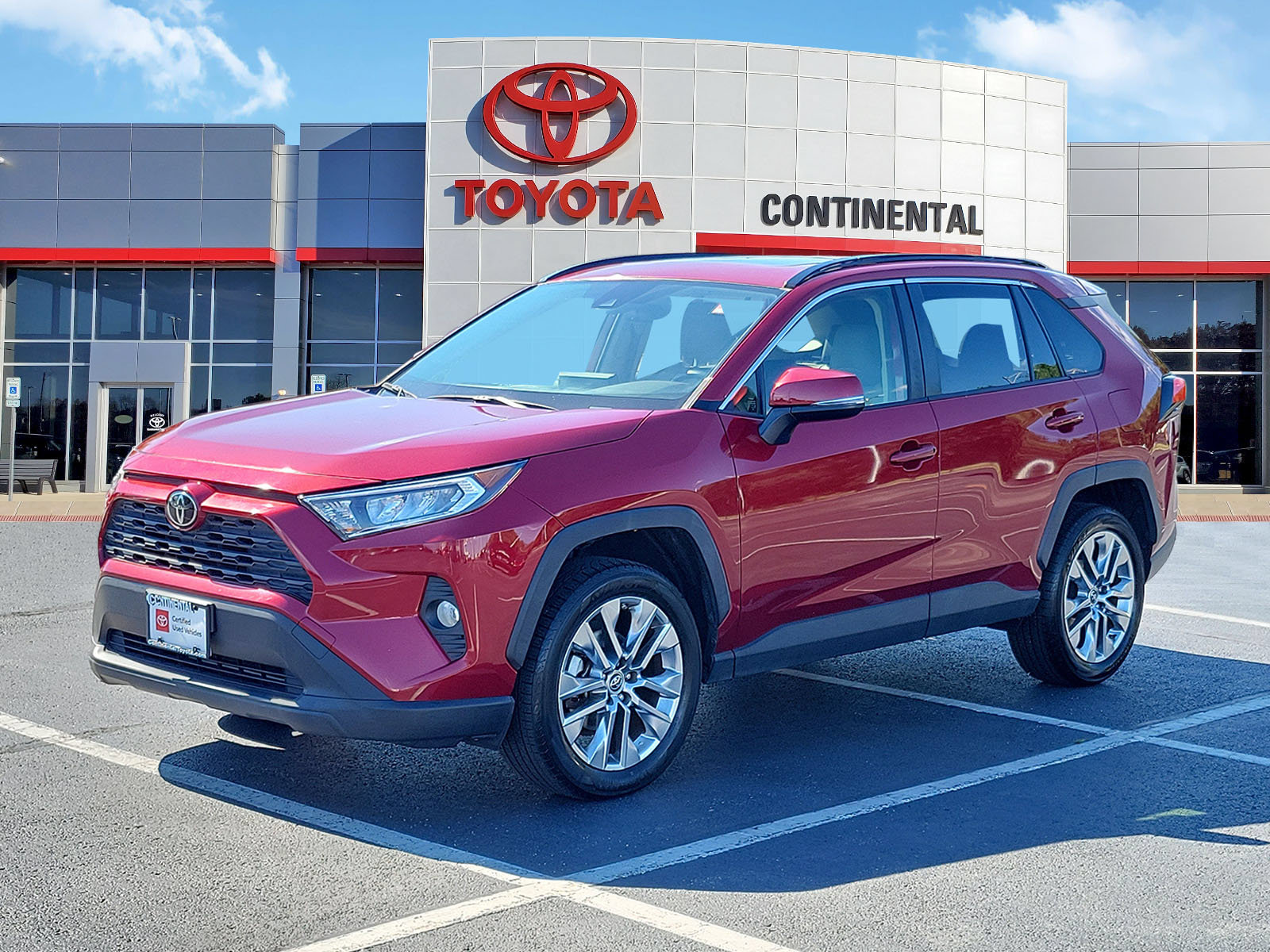 Certified 2019 Toyota RAV4 XLE Premium FWD image 3