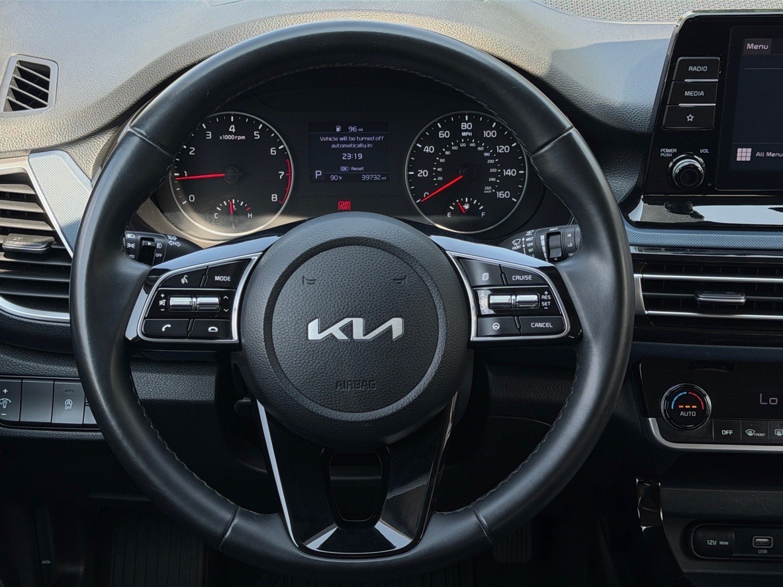 Used 2023 Kia Seltos S FWD image 19