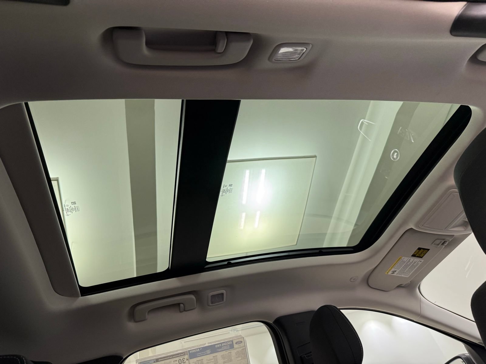 New 2026 Ford Escape Active w/ Active Premium Tech Pack FWD image 29