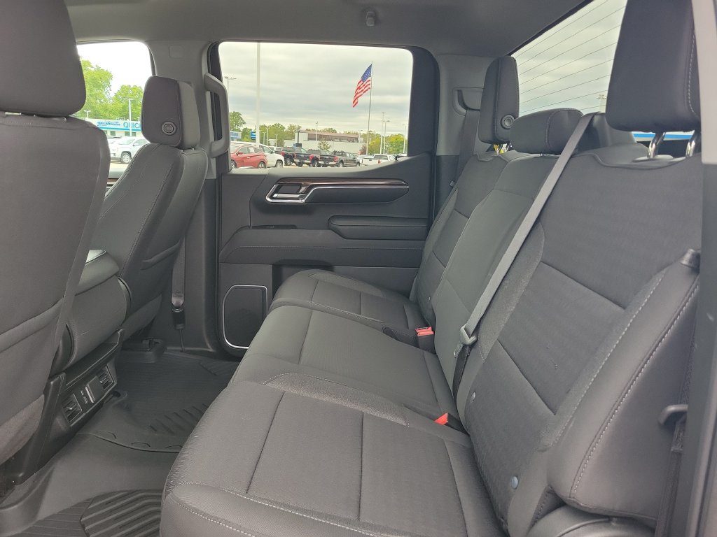 Certified 2023 Chevrolet Silverado 1500 RST w/ Z71 Off-Road Package AWD/4WD image 26