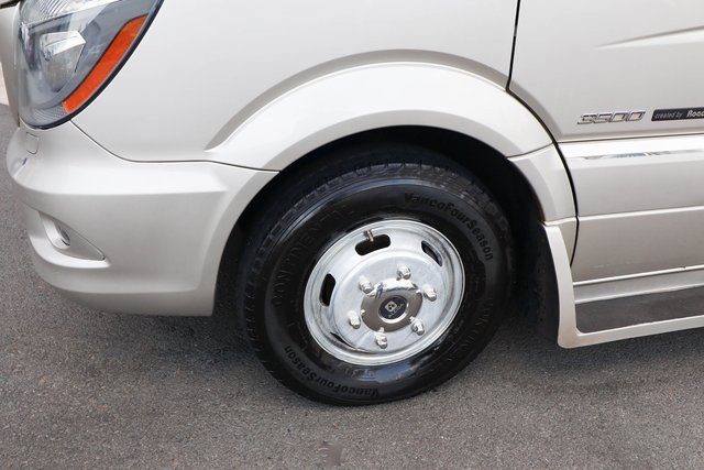 Used 2014 Mercedes-Benz Sprinter 3500 image 20