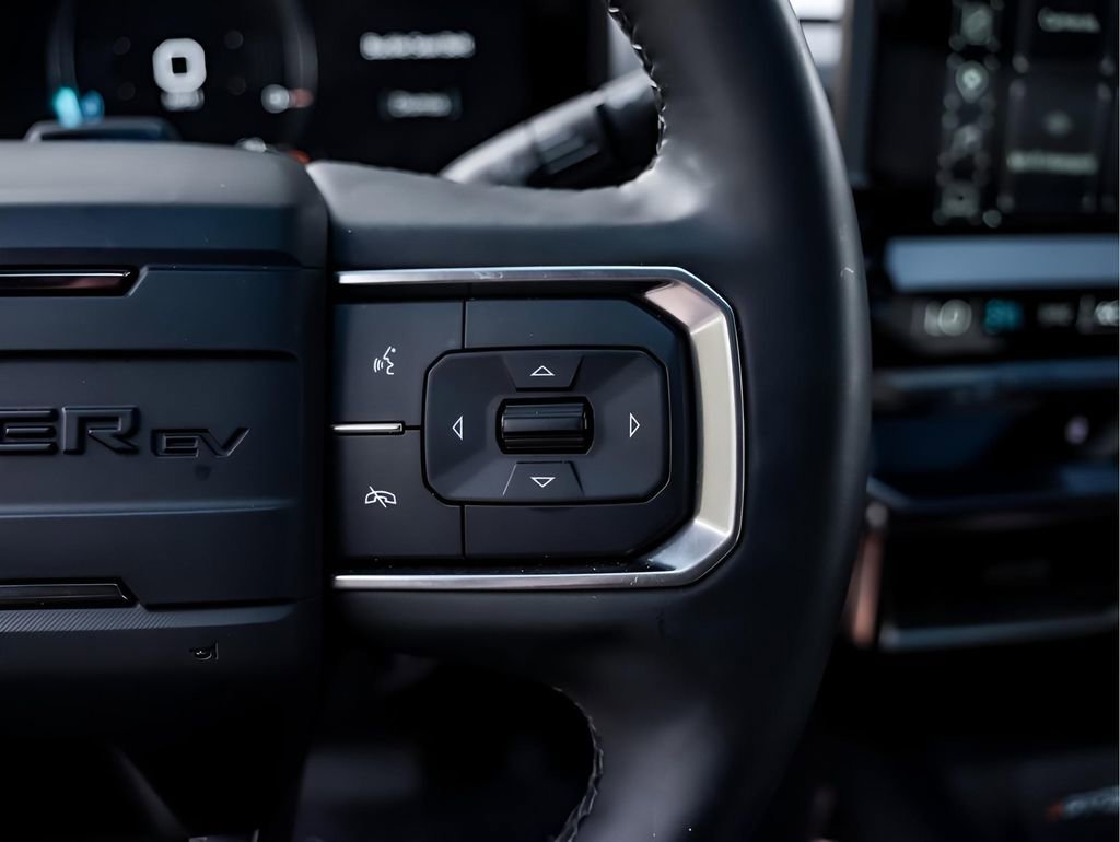 New 2025 GMC Hummer EV 3X w/ Battery Pack, 24 Module Pack image 15