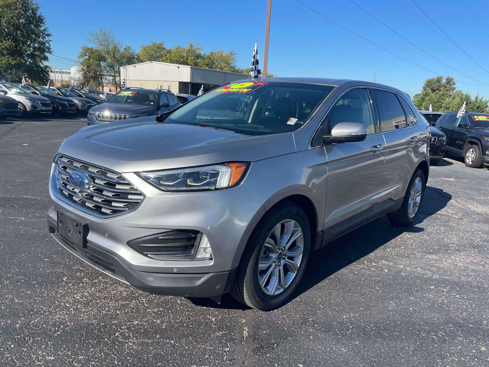 Used 2022 Ford Edge Titanium w/ Equipment Group 301A AWD/4WD image 3