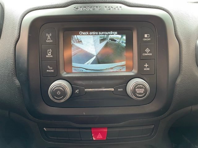 Used 2015 Jeep Renegade Trailhawk AWD/4WD image 20