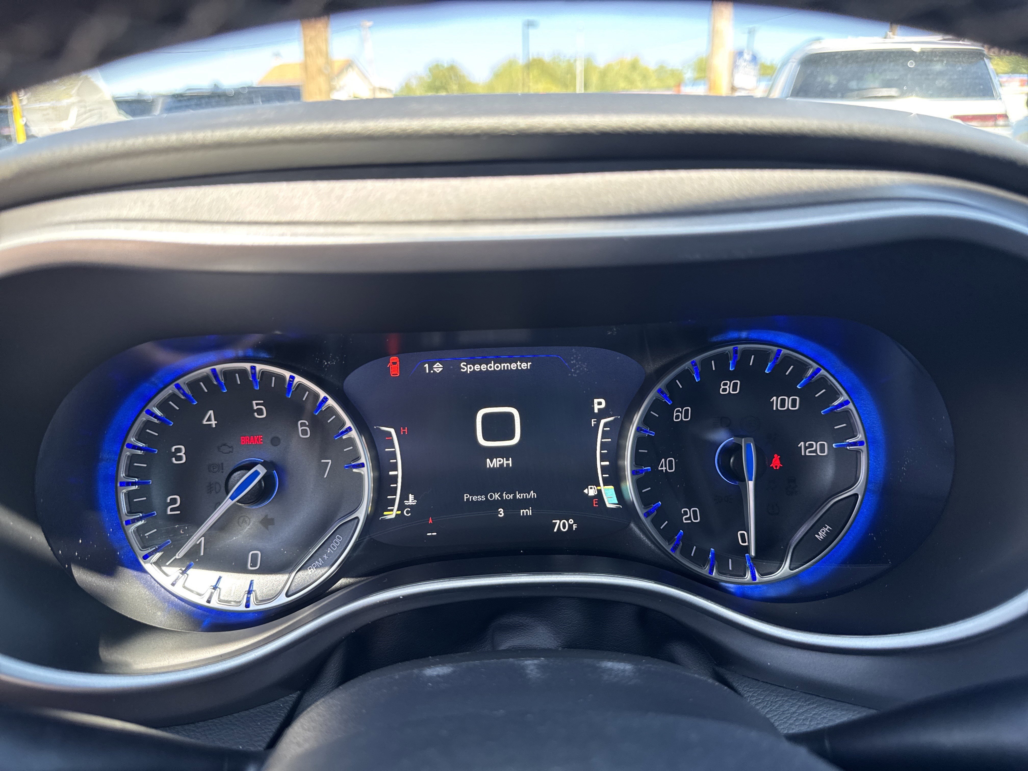 New 2026 Chrysler Voyager LX image 31
