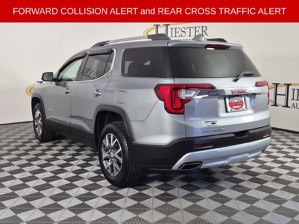 Certified 2023 GMC Acadia SLT FWD image 7
