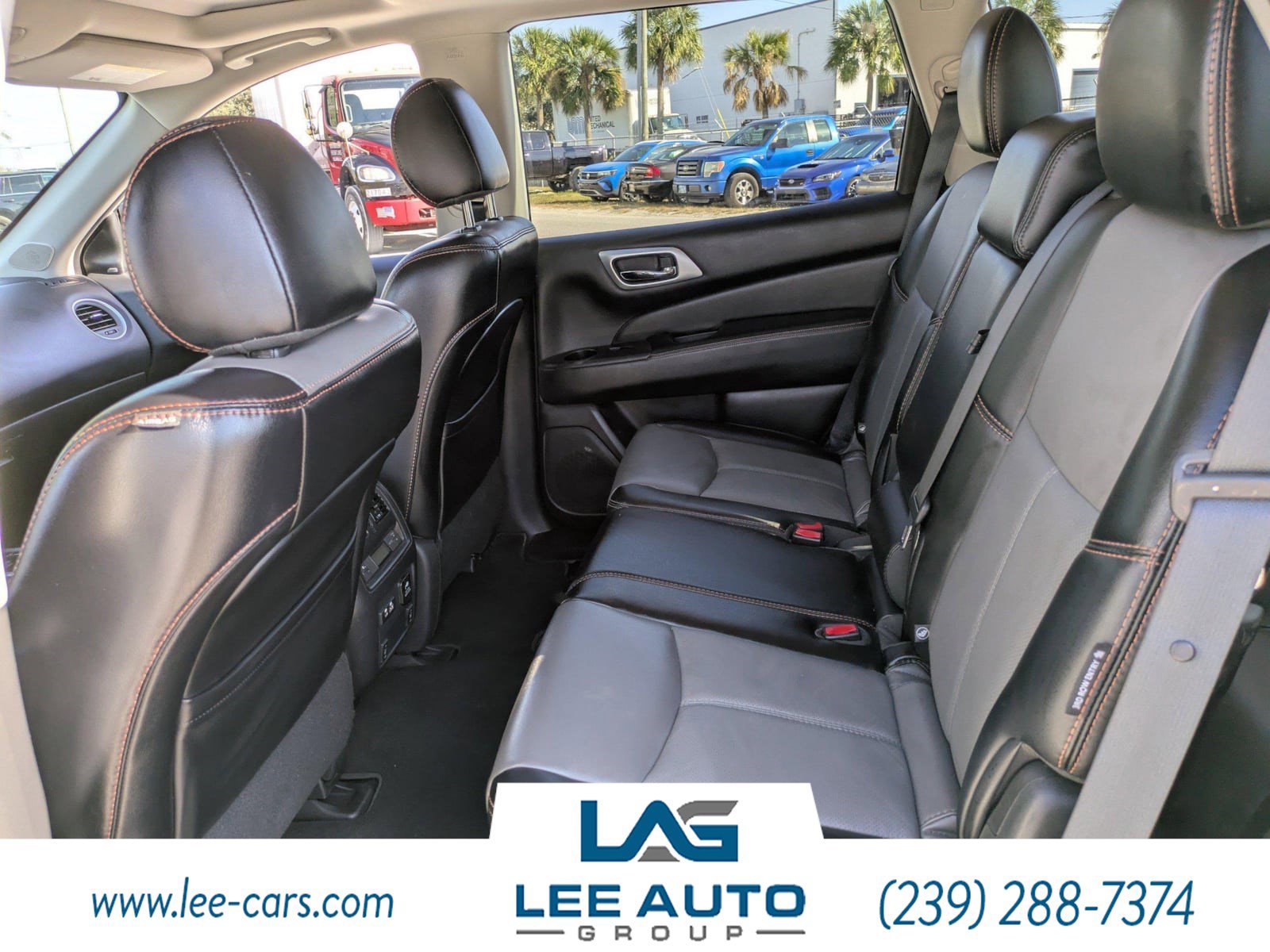 Used 2020 Nissan Pathfinder SL image 12