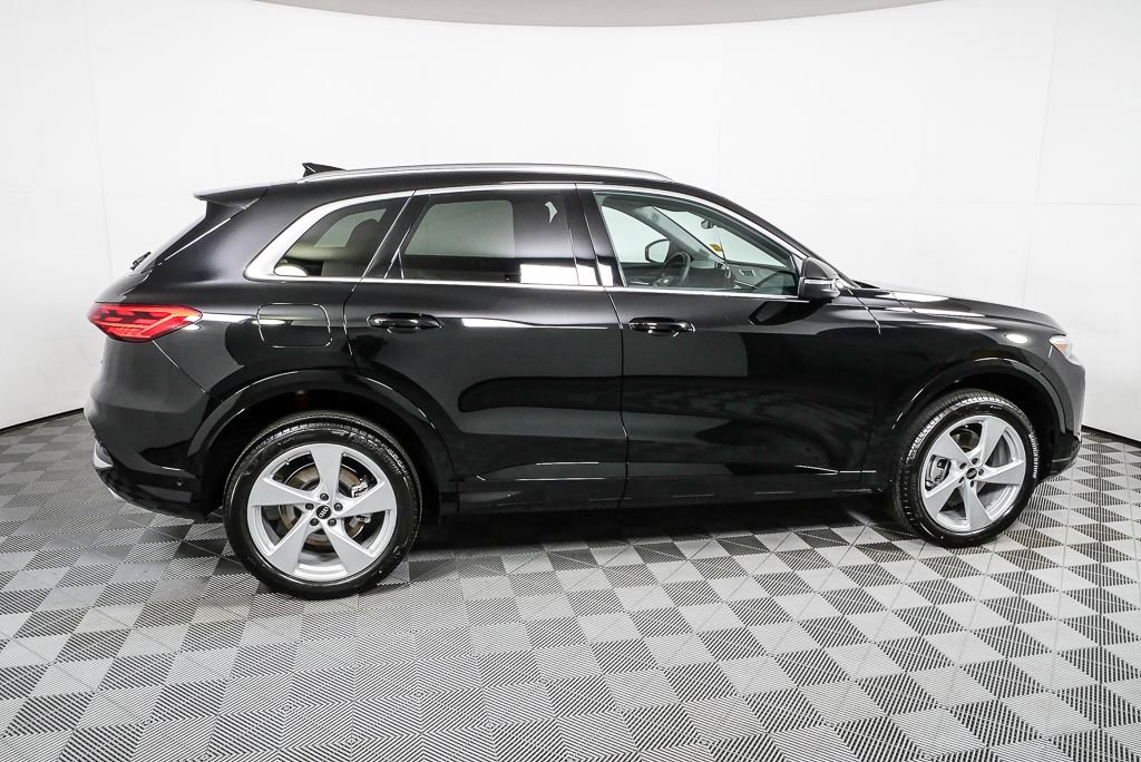 New 2025 Audi Q5 Premium Plus AWD/4WD image 2