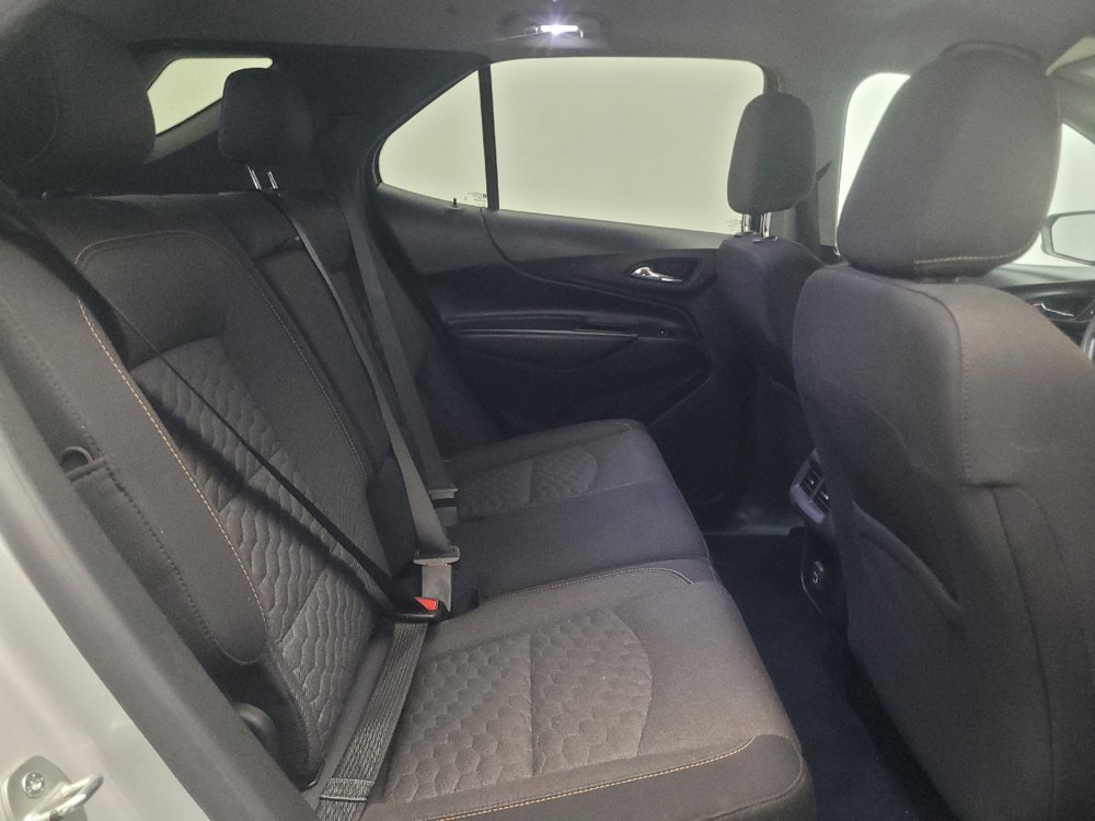 Used 2021 Chevrolet Equinox LT AWD/4WD image 19