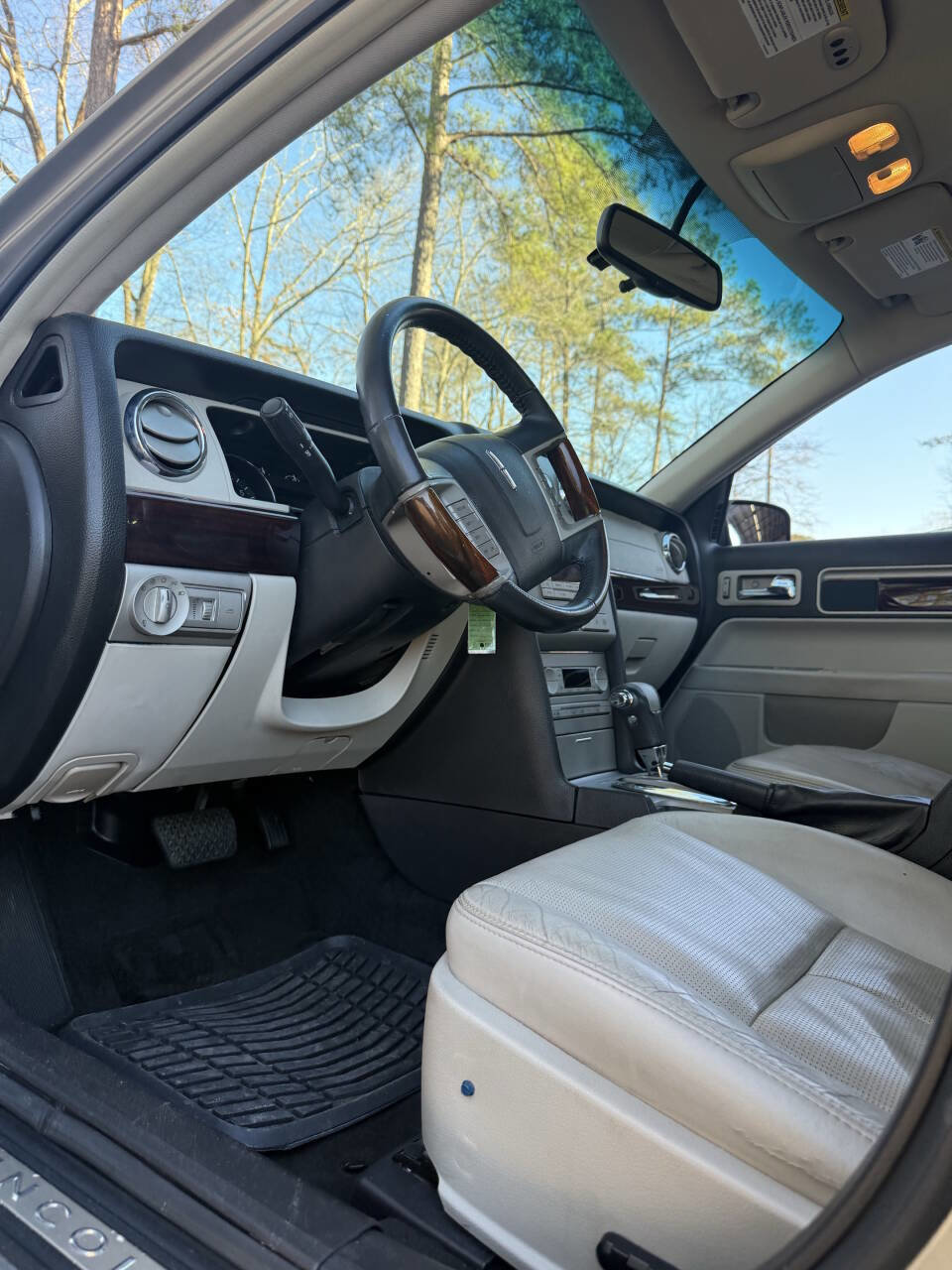 Used 2008 Lincoln MKZ image 10