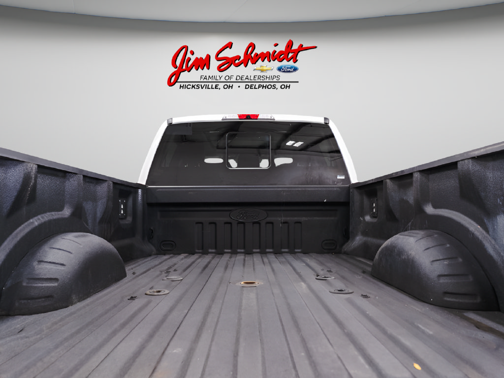 Used 2025 Ford F250 Lariat w/ Black Appearance Package AWD/4WD image 38