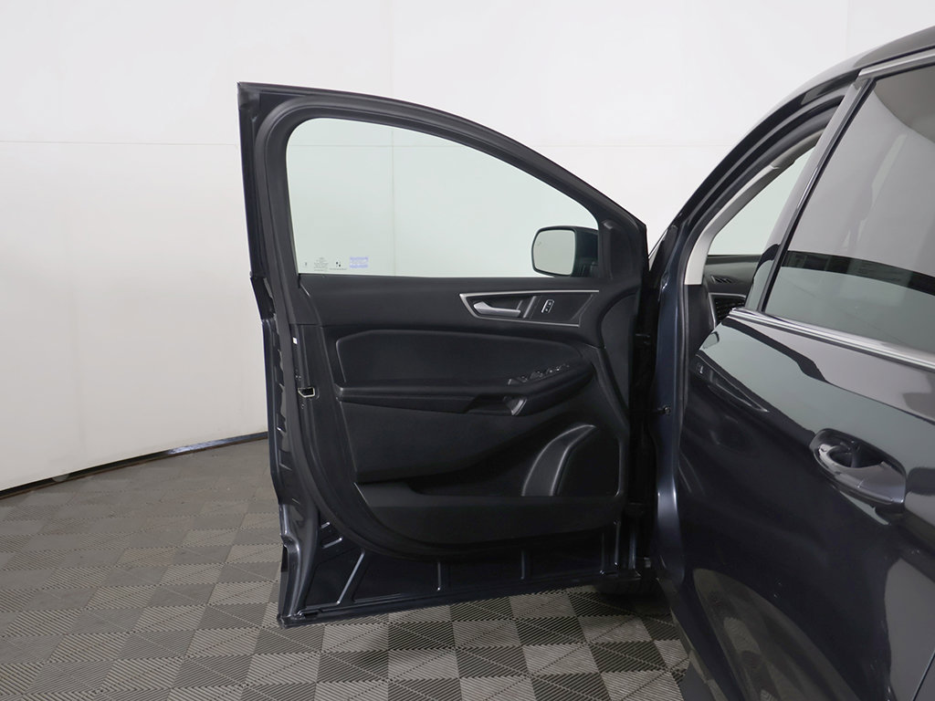 Used 2022 Ford Edge SEL w/ Convenience Package AWD/4WD image 19