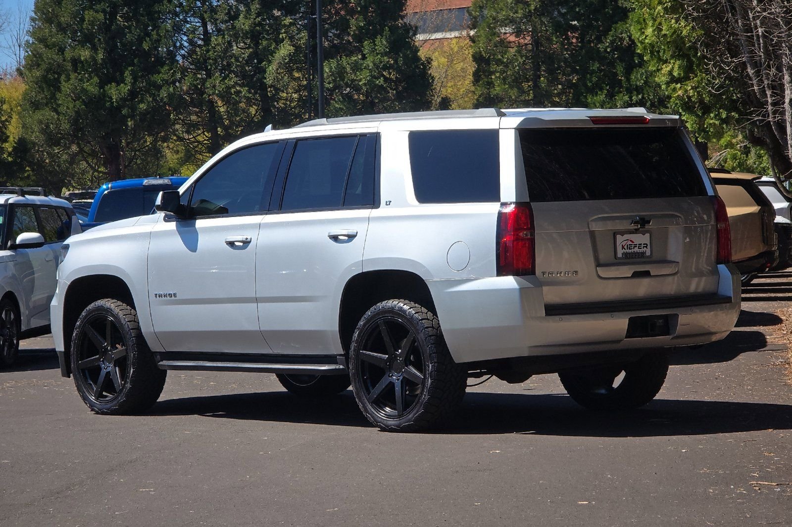 Used 2017 Chevrolet Tahoe LT image 6