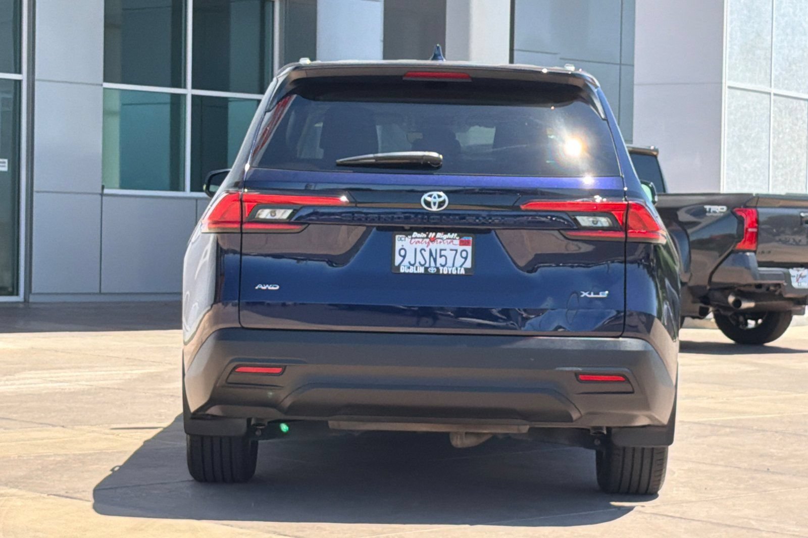 Certified 2024 Toyota Grand Highlander AWD image 6