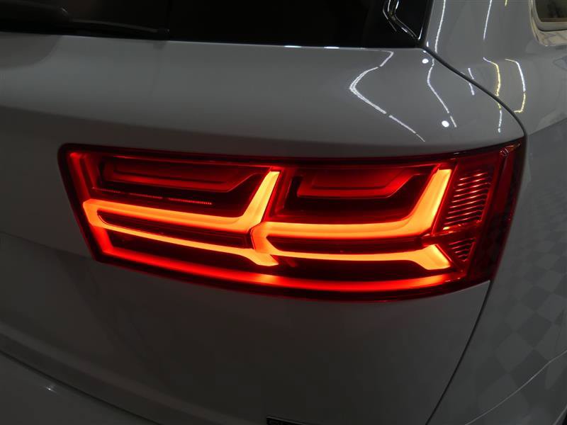 Used 2019 Audi Q7 3.0T Prestige w/ Prestige Package AWD/4WD image 16
