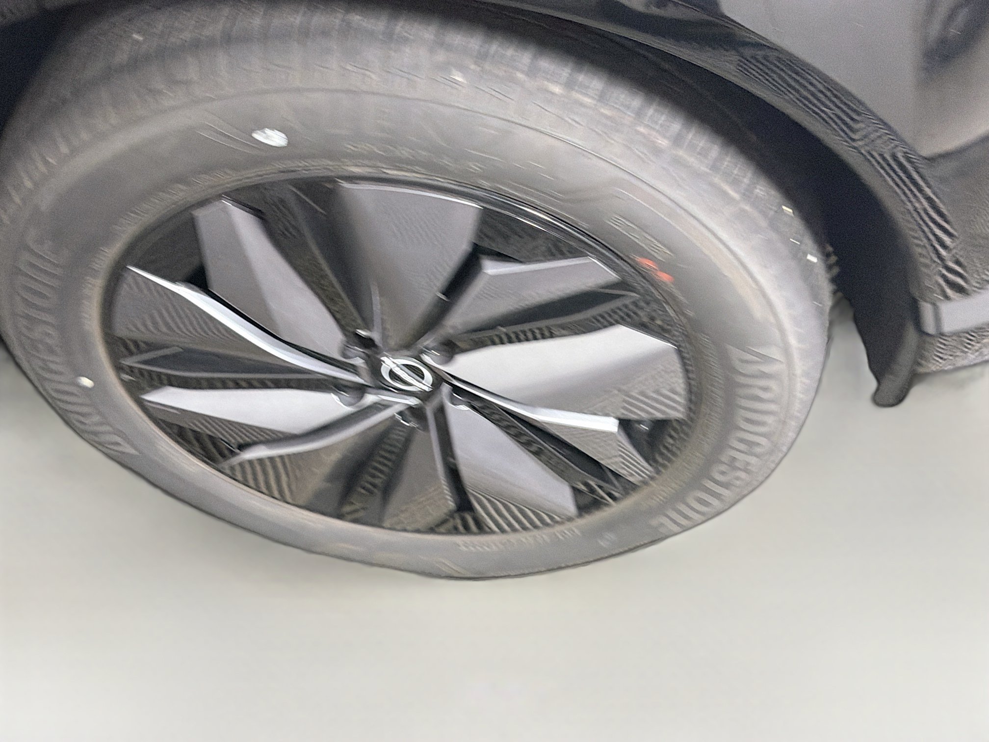 Used 2023 Nissan Ariya FWD image 11