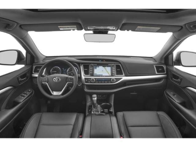 Used 2019 Toyota Highlander XLE FWD image 8
