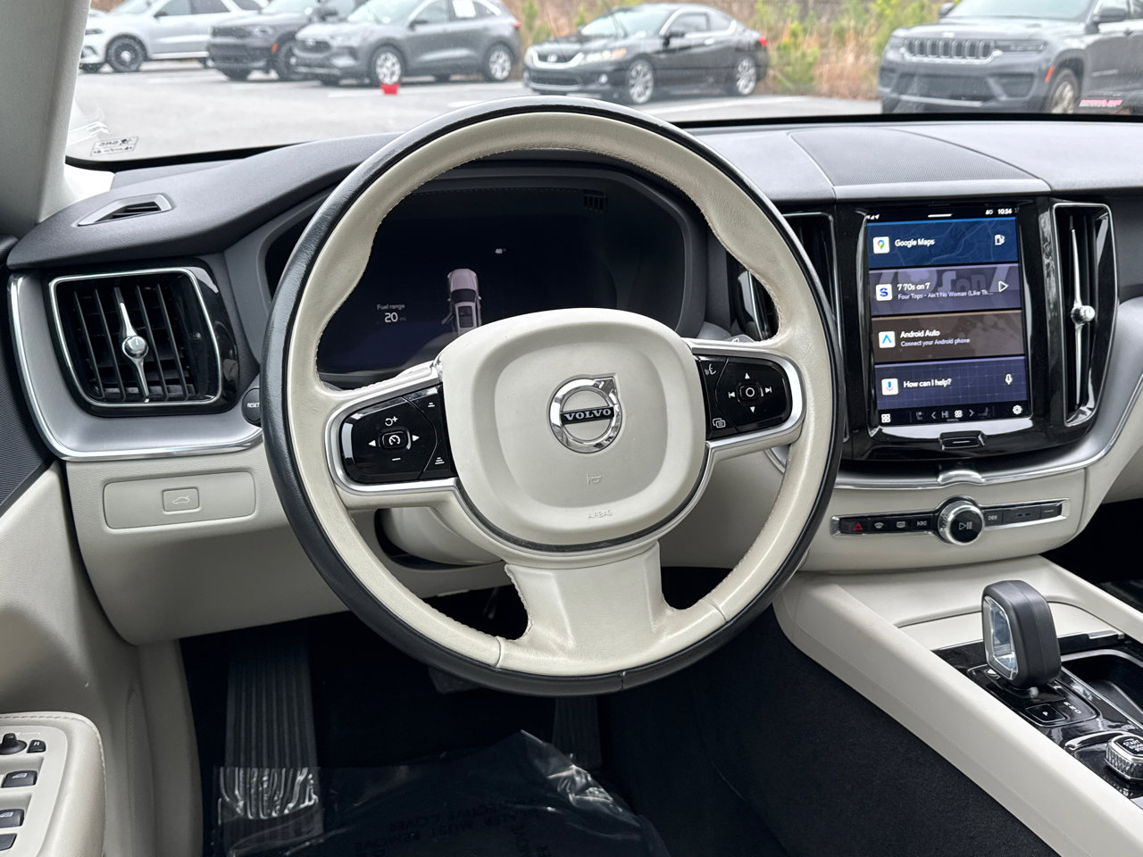 Used 2024 Volvo XC60 B5 Core image 24