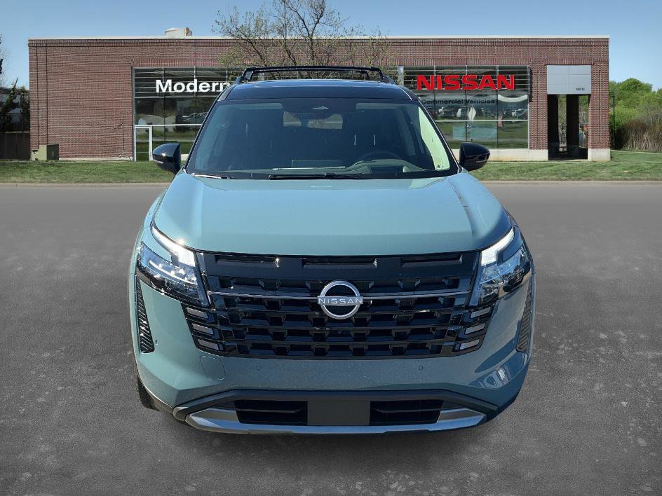 New 2026 Nissan Pathfinder Platinum image 6