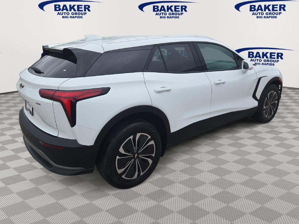 Used 2024 Chevrolet Blazer EV LT AWD/4WD image 3