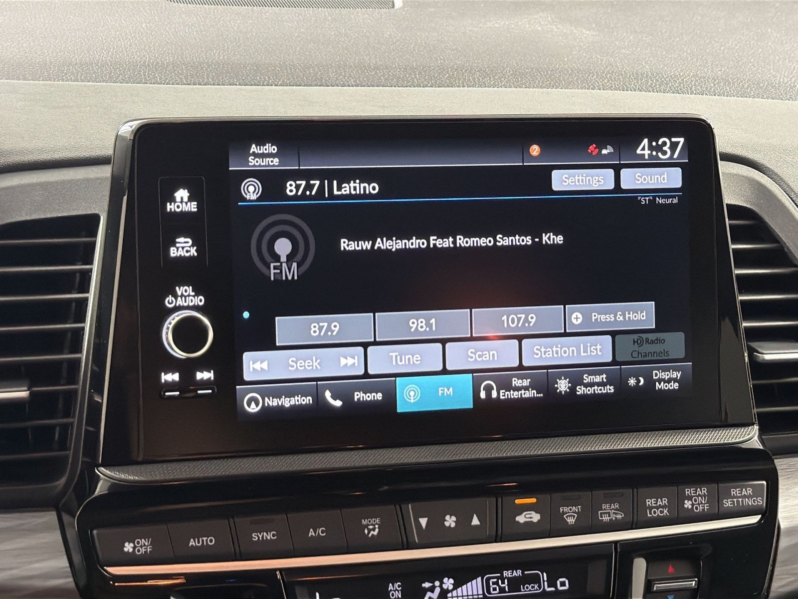 Used 2026 Honda Odyssey Elite image 18