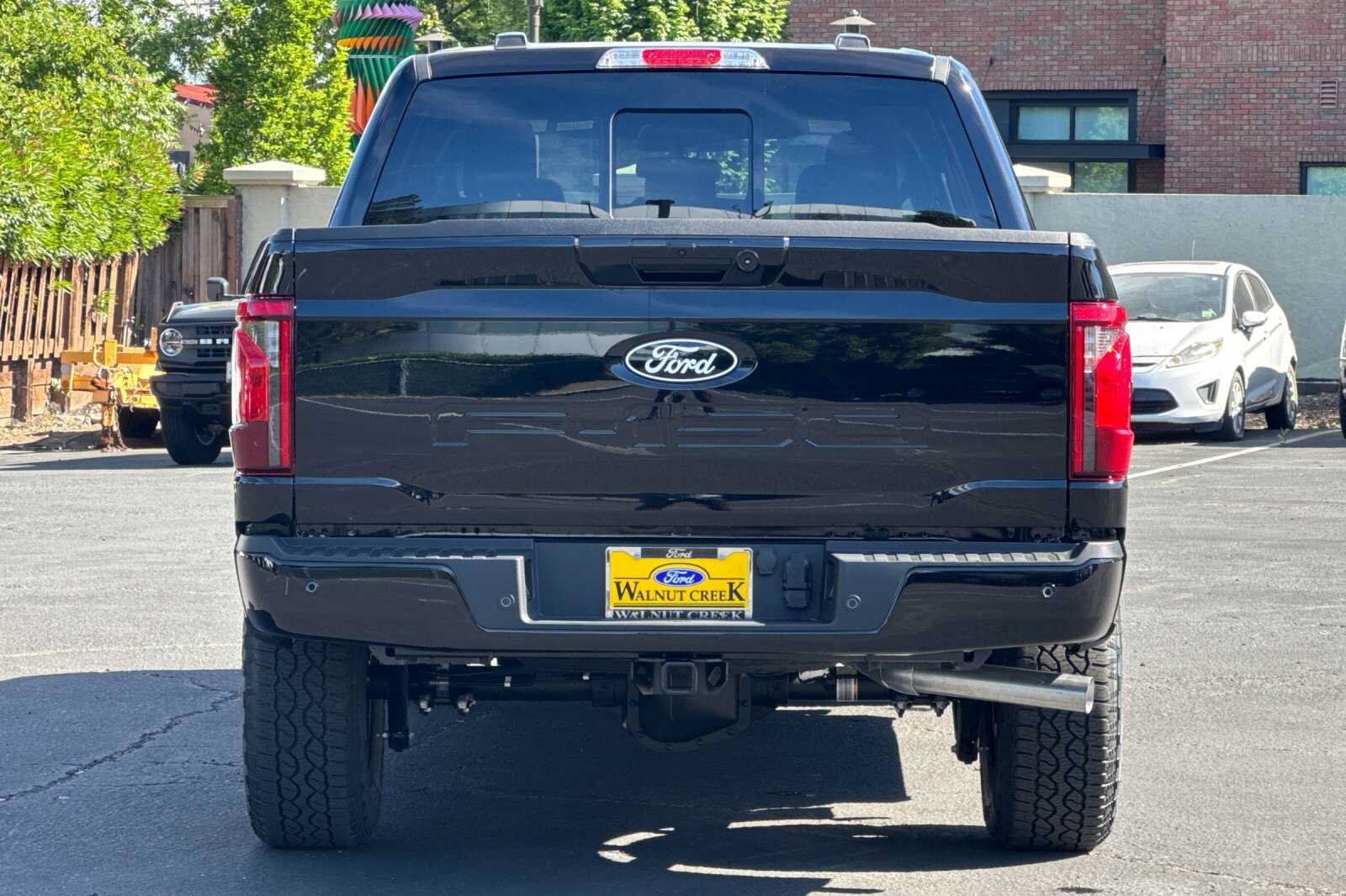 New 2026 Ford F150 XLT w/ Equipment Group 302A MID AWD/4WD image 5