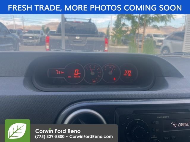Used 2013 Scion xB FWD image 14