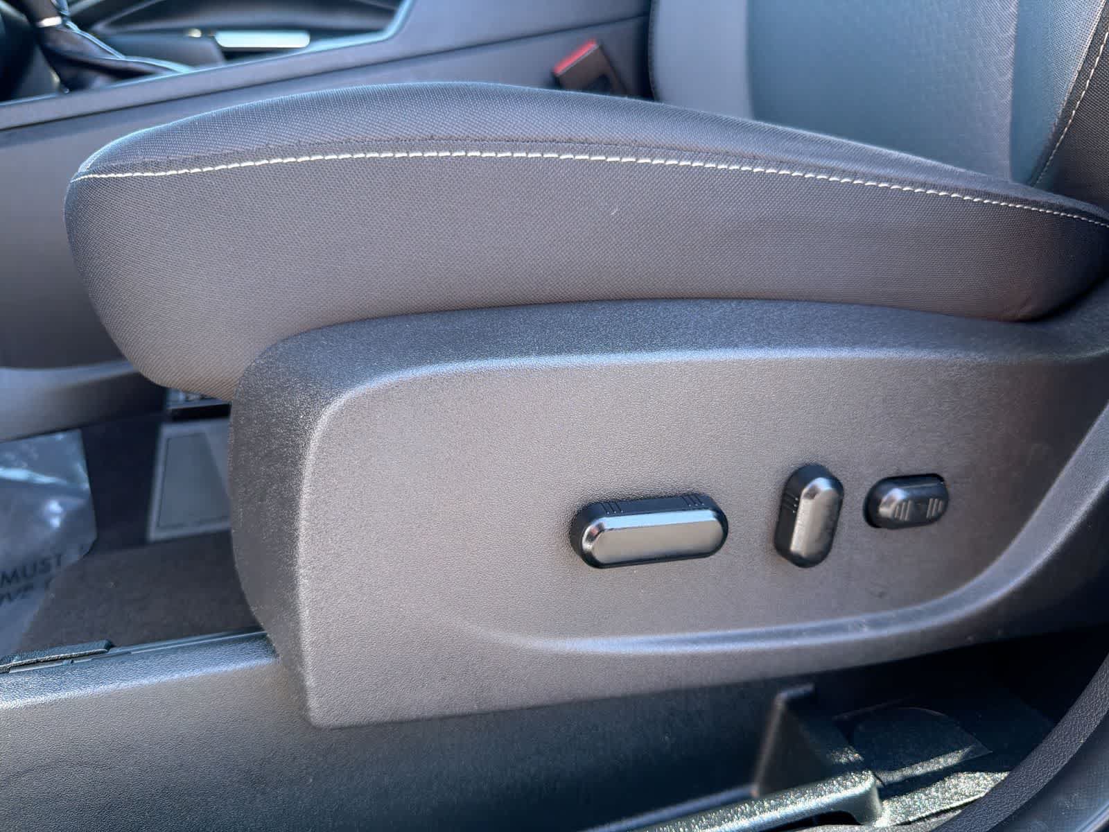 Used 2019 Ford Escape SE AWD/4WD image 18