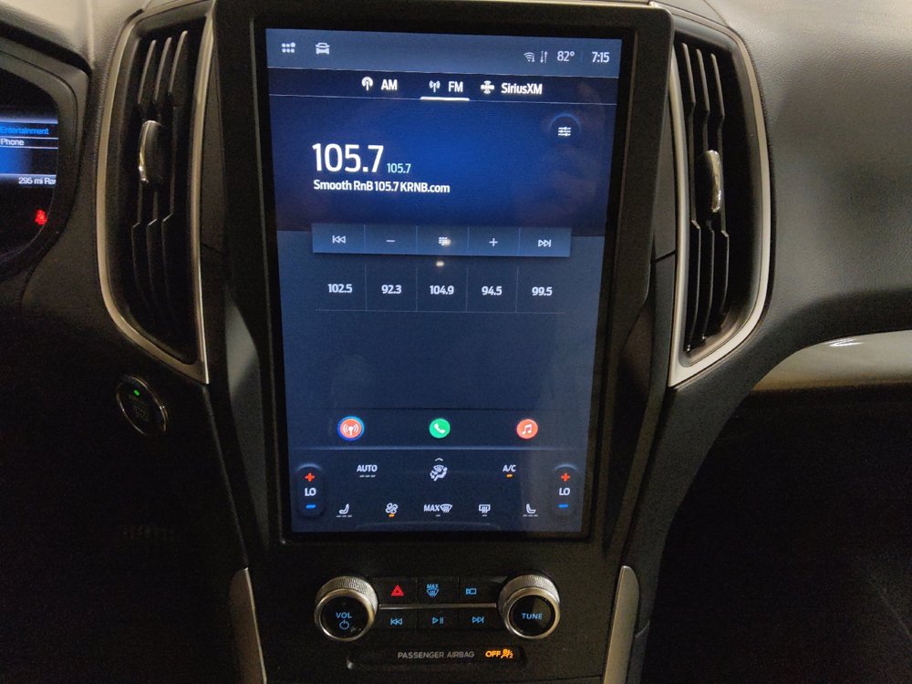Used 2024 Ford Edge SEL image 25