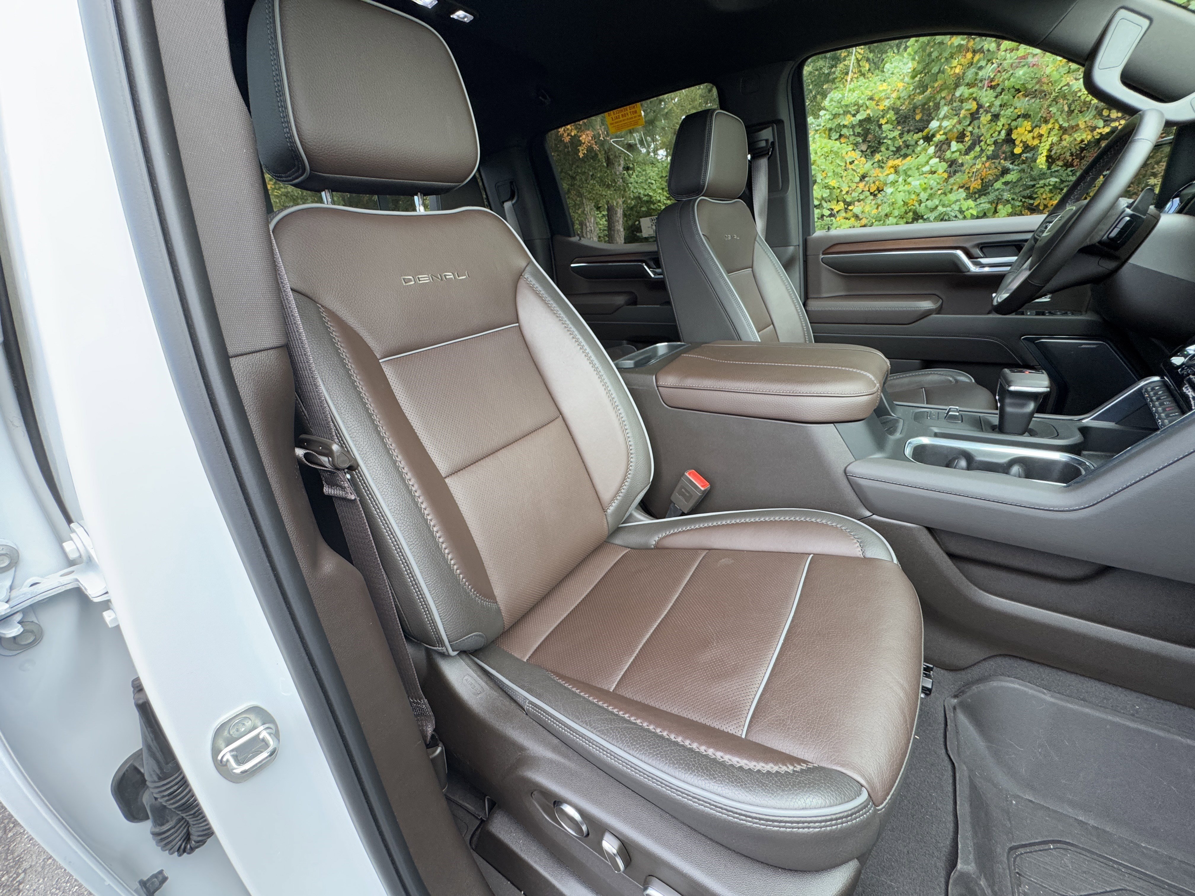 Used 2024 GMC Sierra 1500 Denali w/ Technology Package image 16