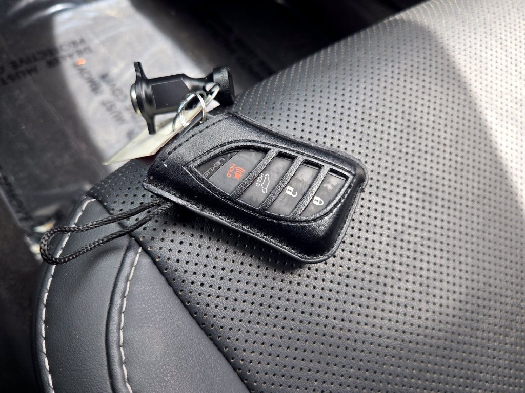 Used 2024 Lexus NX 250 FWD w/ Cold Area Package image 19