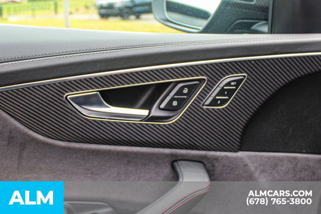 Used 2024 Audi RS Q8 AWD/4WD image 39
