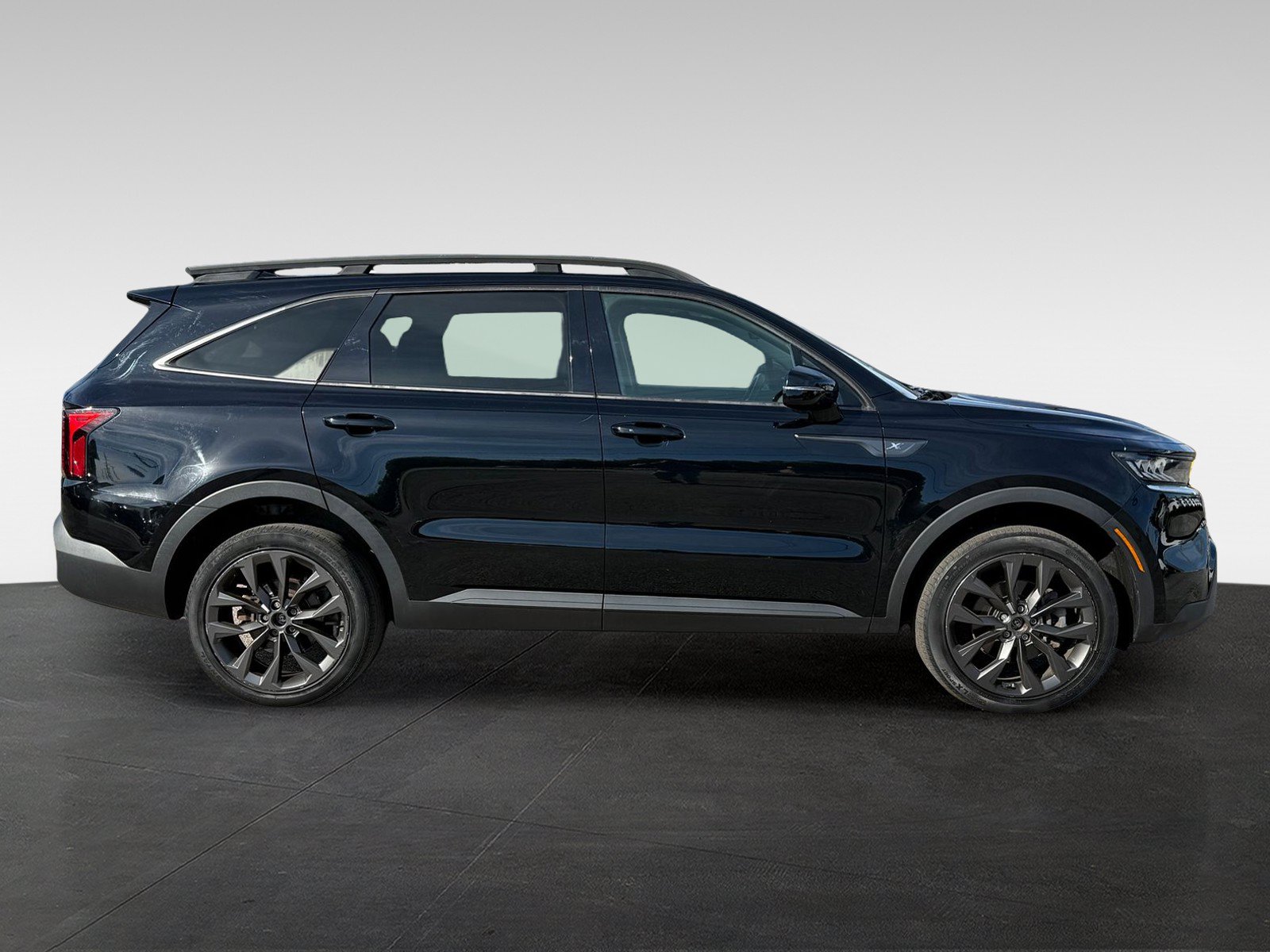 Used 2022 Kia Sorento X-Line EX AWD/4WD image 4