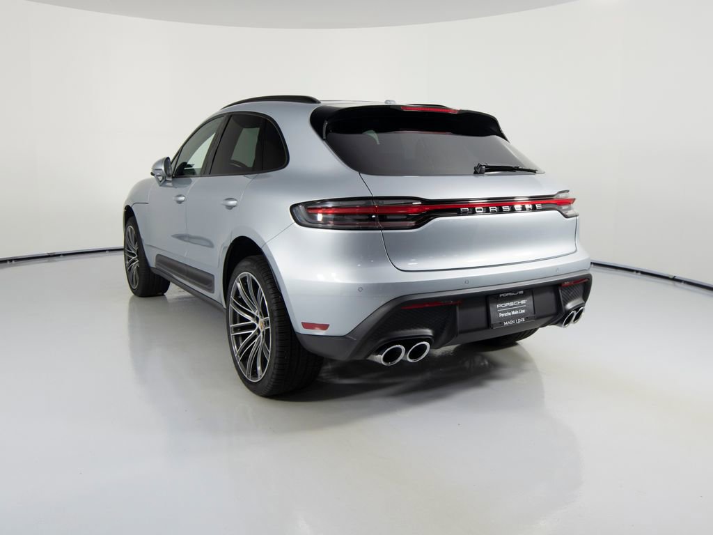Certified 2026 Porsche Macan AWD/4WD image 8