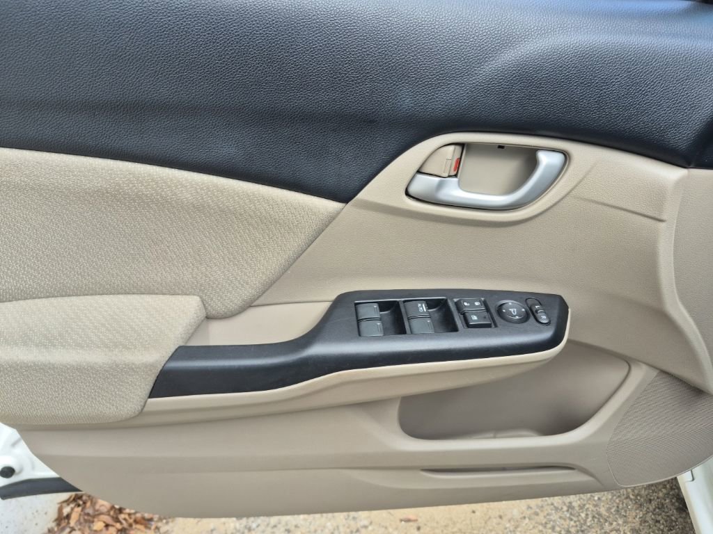 Used 2013 Honda Civic LX image 14
