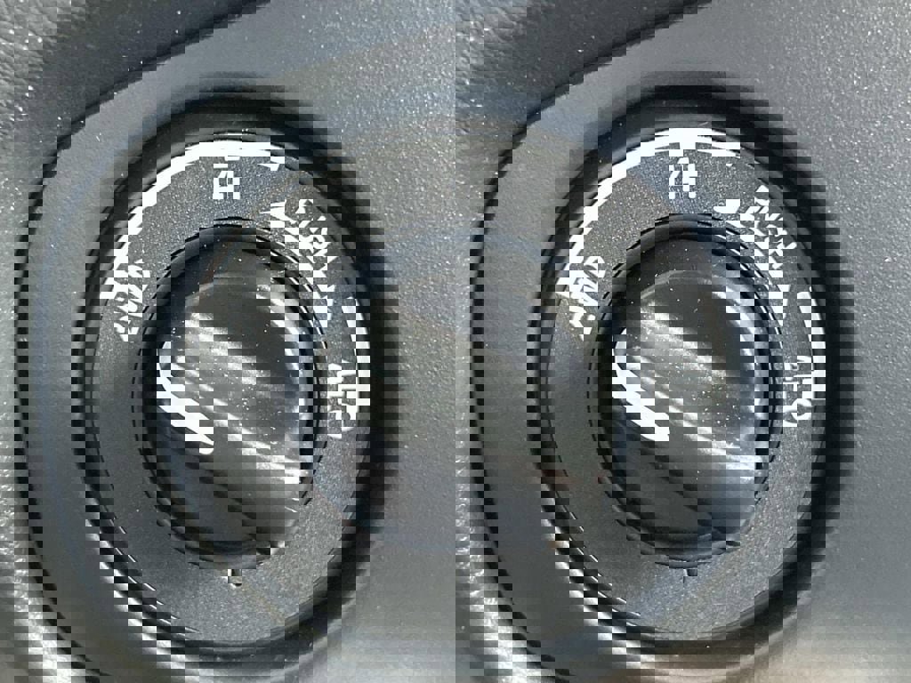 Certified 2022 Nissan Frontier PRO-4X w/ Technology Package image 33