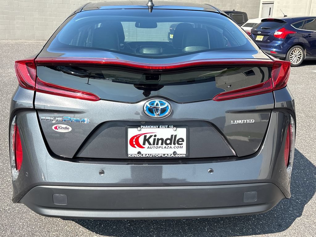 Used 2021 Toyota Prius Prime Limited FWD image 27