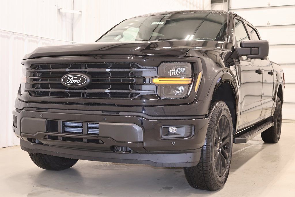 New 2026 Ford F150 XLT w/ Equipment Group 302A MID image 5