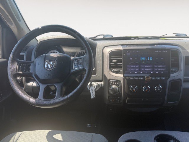 Used 2014 RAM 1500 Express w/ Black Ram 1500 Express Group AWD/4WD video 2