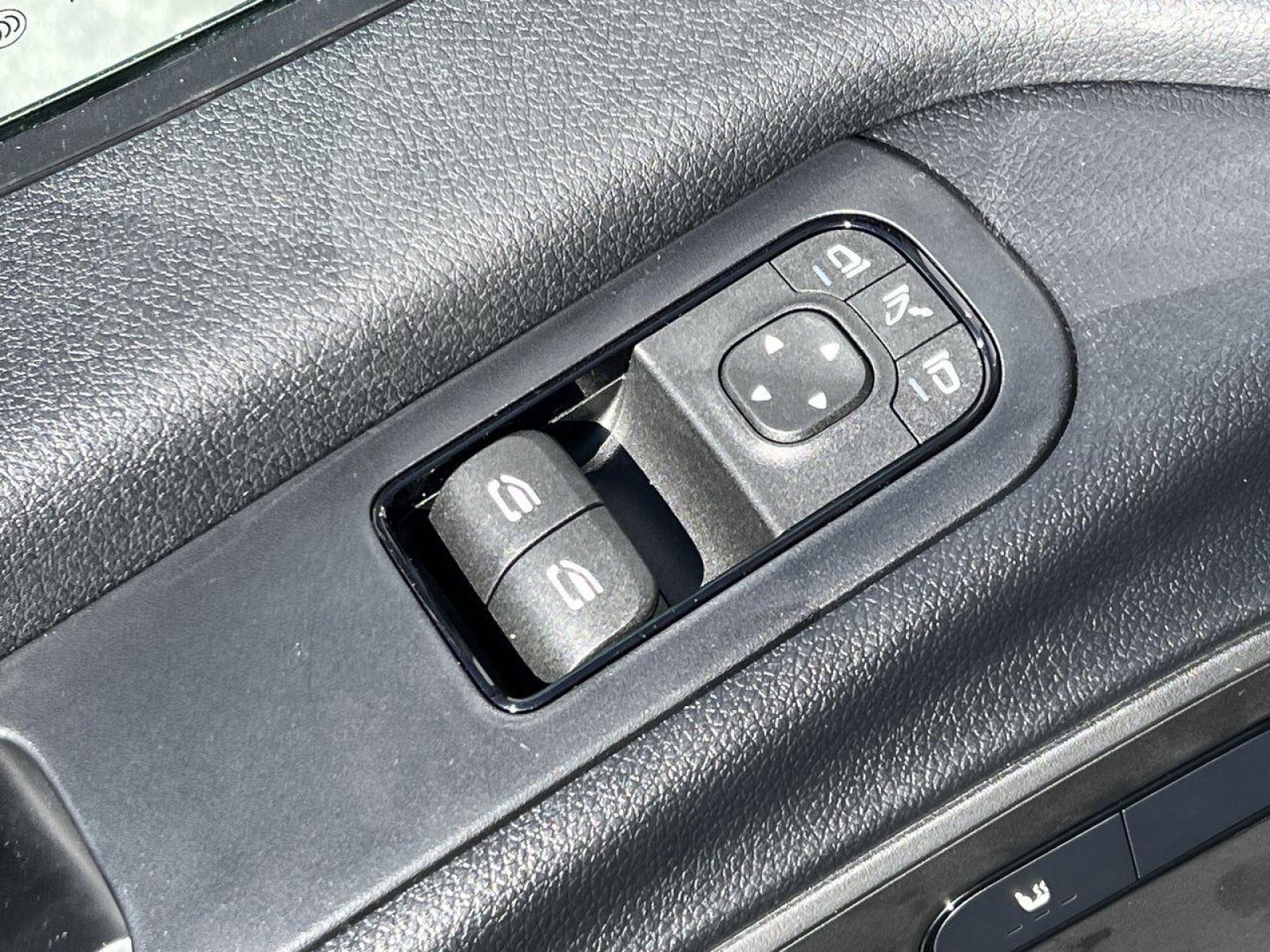 New 2025 Mercedes-Benz Sprinter 2500 image 13