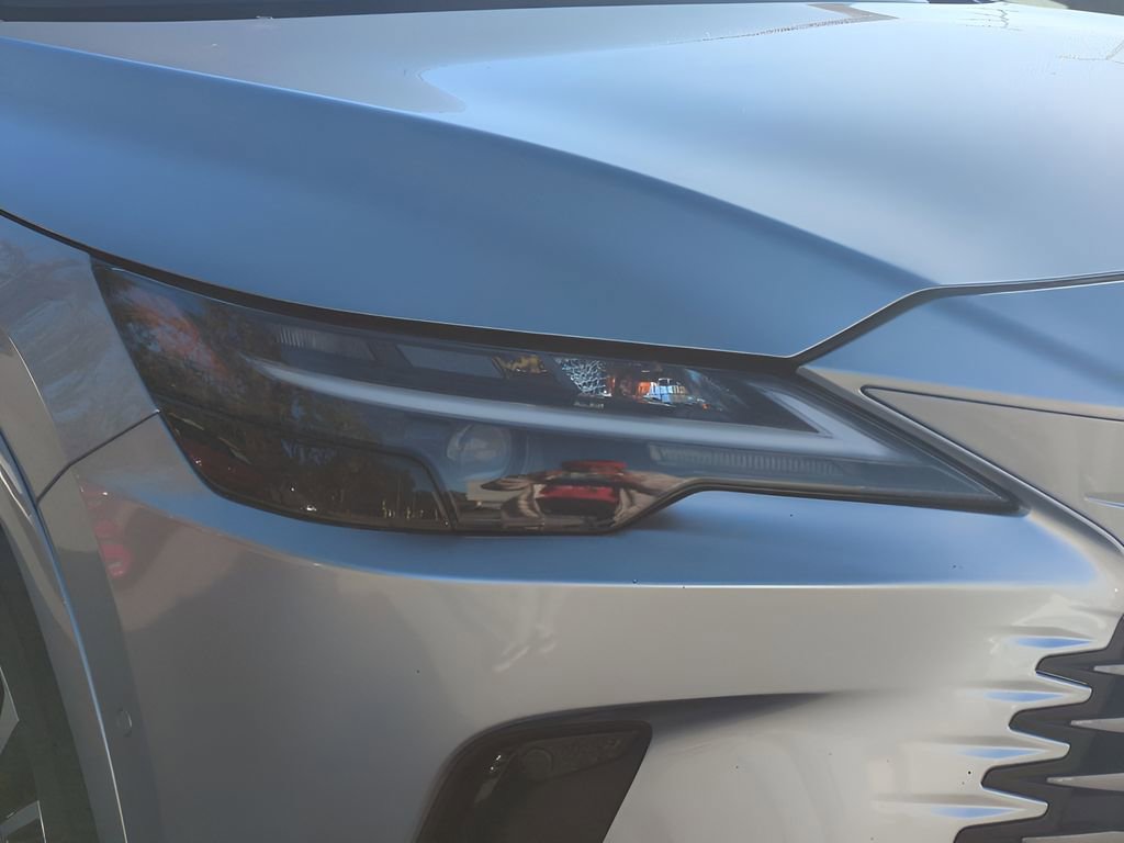 Used 2024 Lexus RX 350 Premium Plus w/ Convenience Package image 18