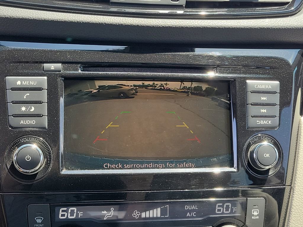 Used 2020 Nissan Rogue Sport SV FWD image 12