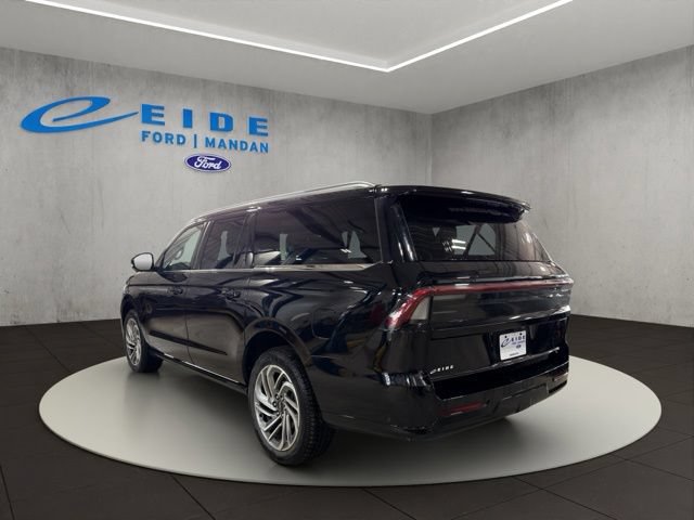 Used 2025 Lincoln Navigator L Reserve AWD/4WD image 13