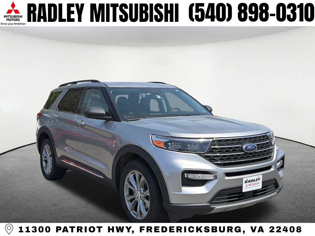 Used 2022 Ford Explorer XLT w/ Equipment Group 202A image 19