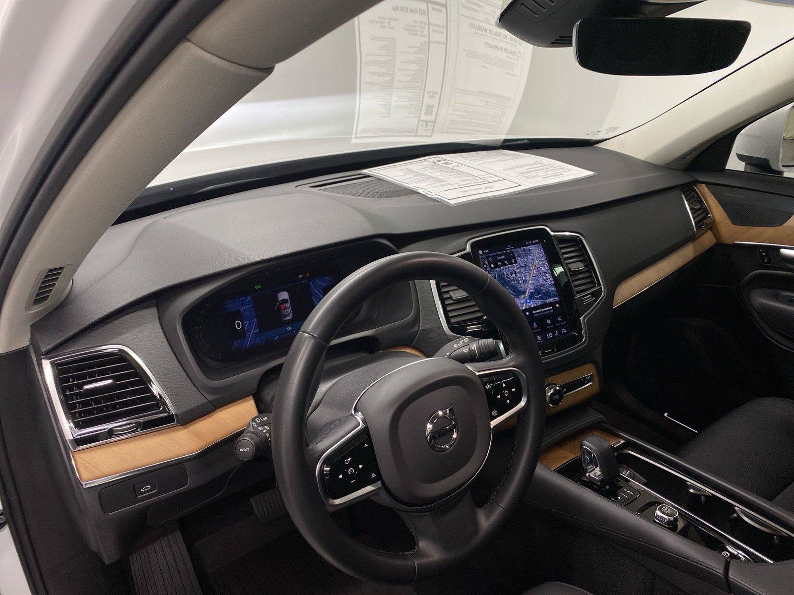 Used 2023 Volvo XC90 B6 Plus w/ Protection Package Premier AWD/4WD image 32