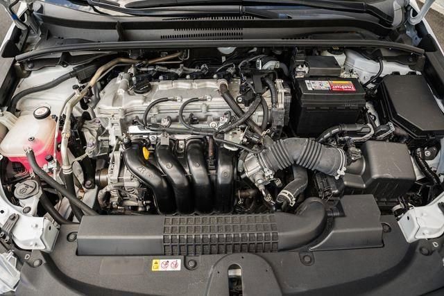 Used 2022 Toyota Corolla LE image 16