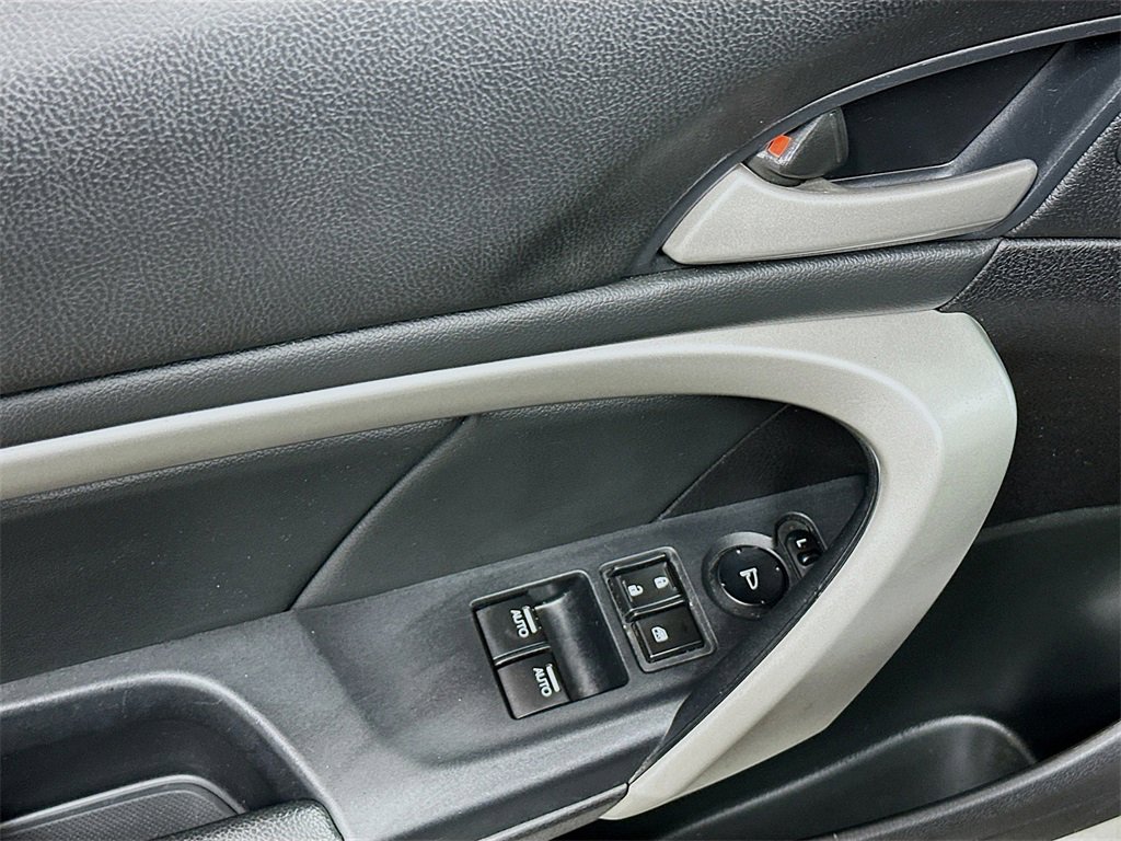 Used 2012 Honda Accord EX-L image 17