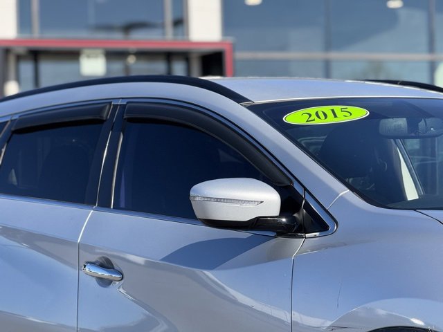 Used 2015 Nissan Murano SV image 2