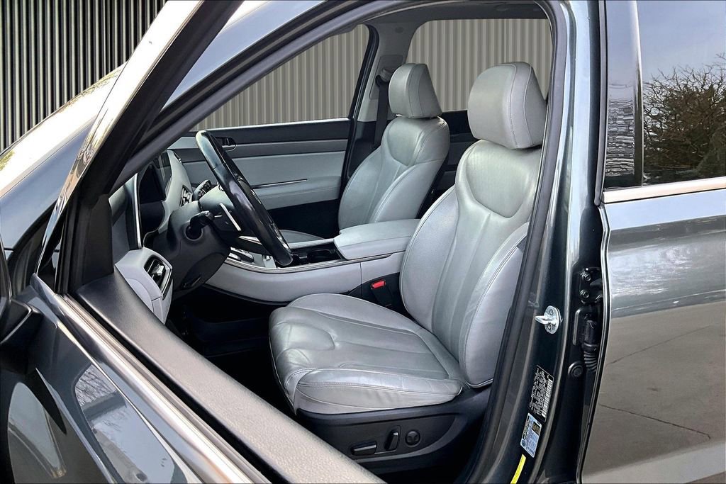 Used 2021 Hyundai Palisade SEL w/ Premium Package image 25