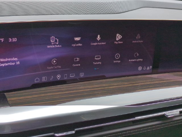 New 2026 Cadillac Escalade ESV Luxury w/ Touring Package AWD/4WD image 14